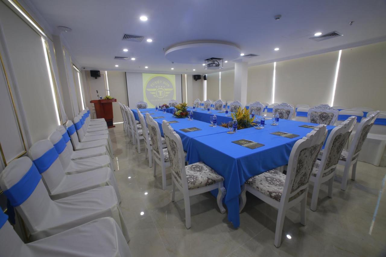 Tuyet Son Hotel Da Nang Luaran gambar