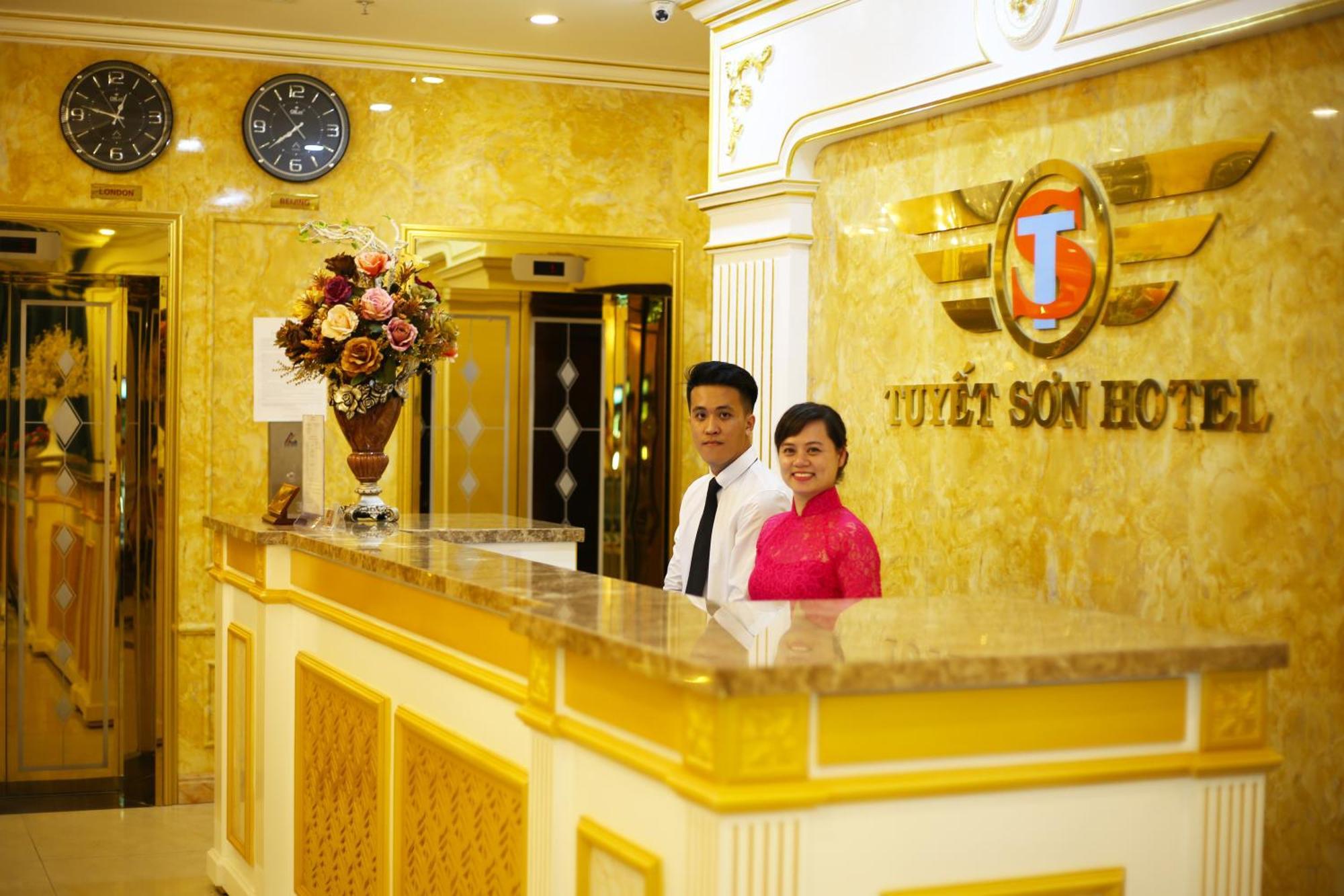 Tuyet Son Hotel Da Nang Luaran gambar