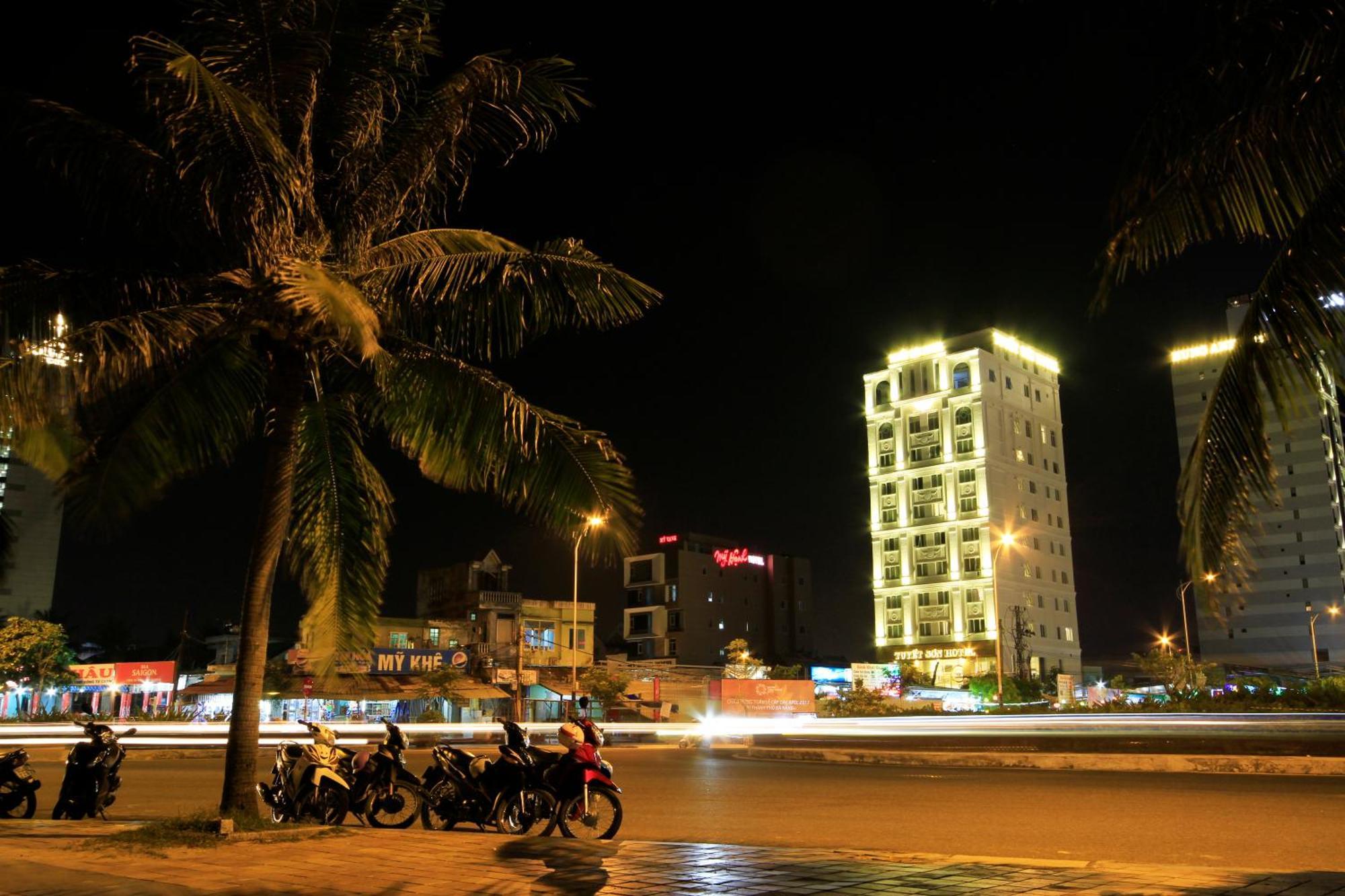 Tuyet Son Hotel Da Nang Luaran gambar