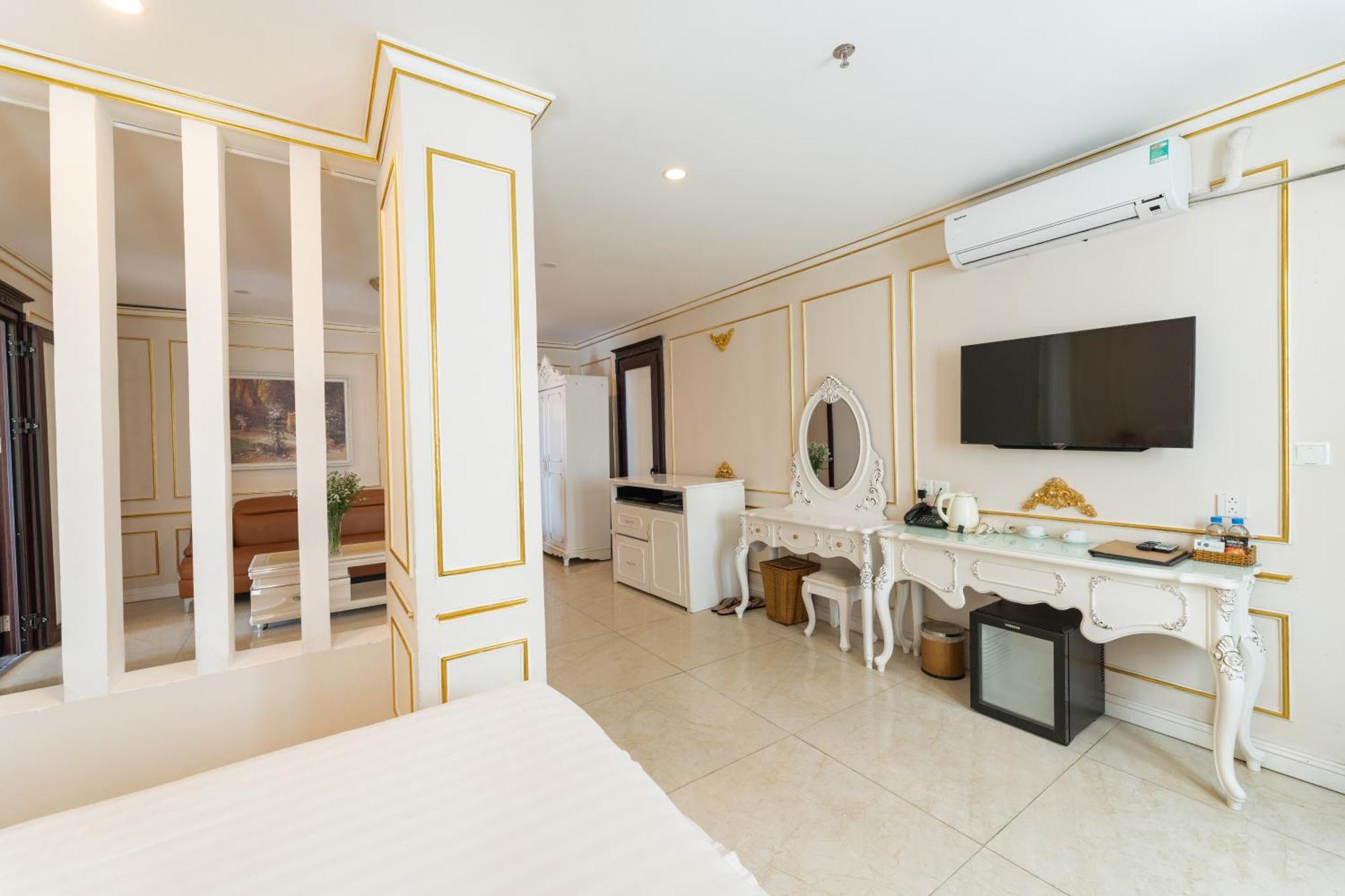 Tuyet Son Hotel Da Nang Luaran gambar