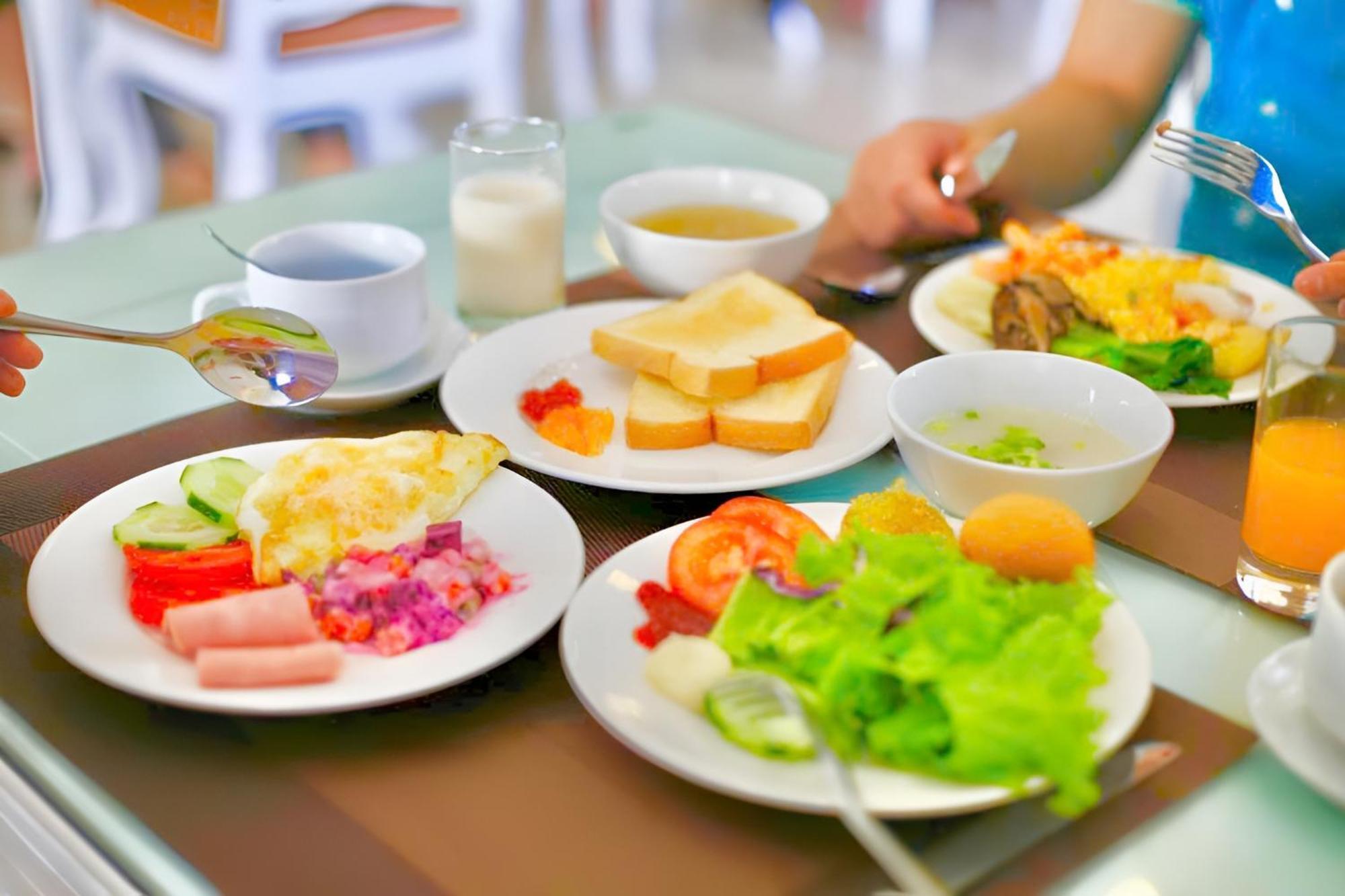 Tuyet Son Hotel Da Nang Luaran gambar