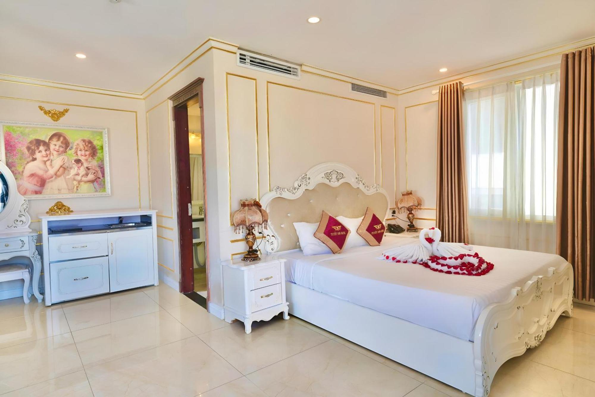 Tuyet Son Hotel Da Nang Luaran gambar